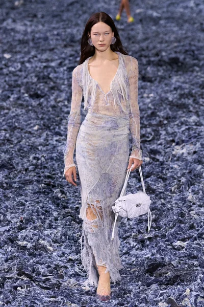 Look 33